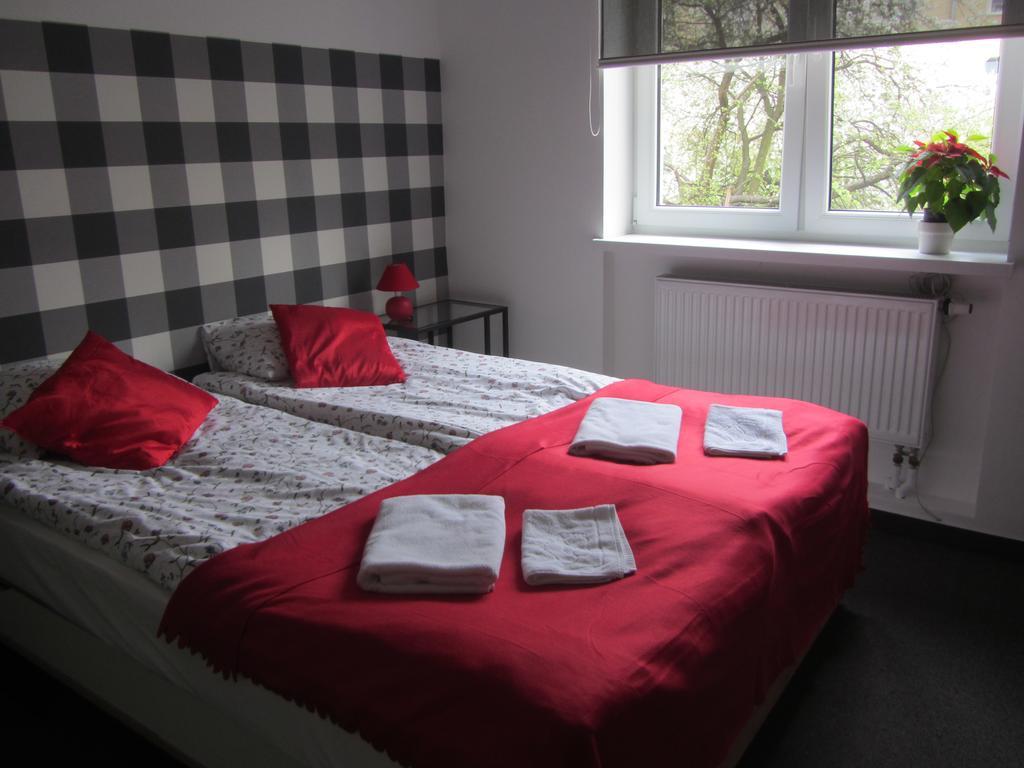 Ll20 Hostel Варшава Екстериор снимка