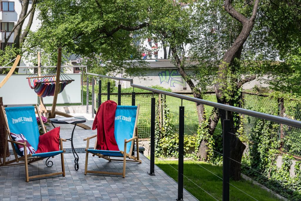 Ll20 Hostel Варшава Екстериор снимка